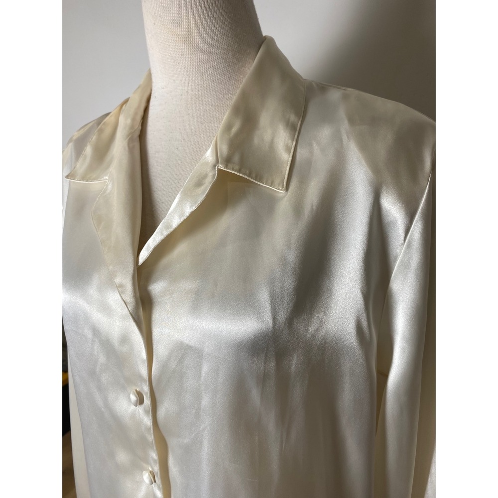 Vintage Worthington Cream Satin Button Down Blouse 80s 90s Long Sleeve Top 14M - Picture 2 of 7